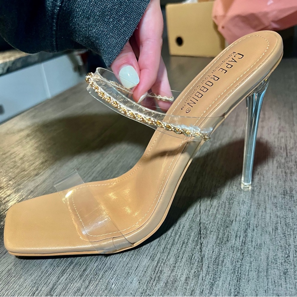 Miss Lola backless heels